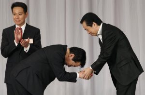 khong nen tang gi cho nguoi nhat