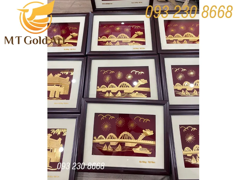 Quà thiết kế, in ấn theo yêu cầu tại MT GOLD ART