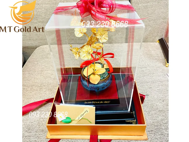 Chậu hoa lan hồ điệp mạ vàng - Quà vinh danh cao cấp