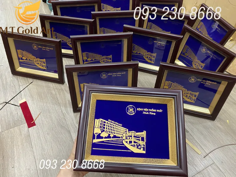 Quà tặng y bác sĩ của bệnh viện Thống Nhất