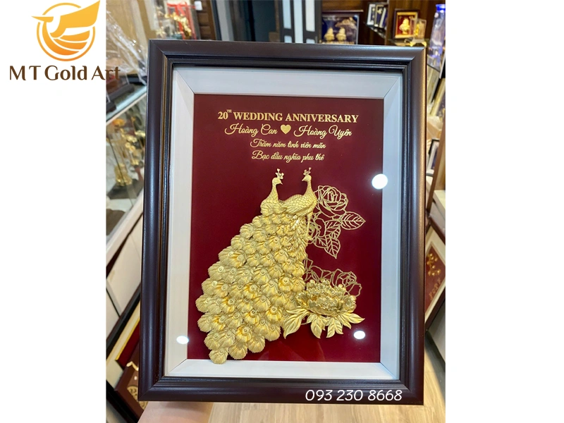 tranh chim cong qua ky niem 10 nam ngay cuoi