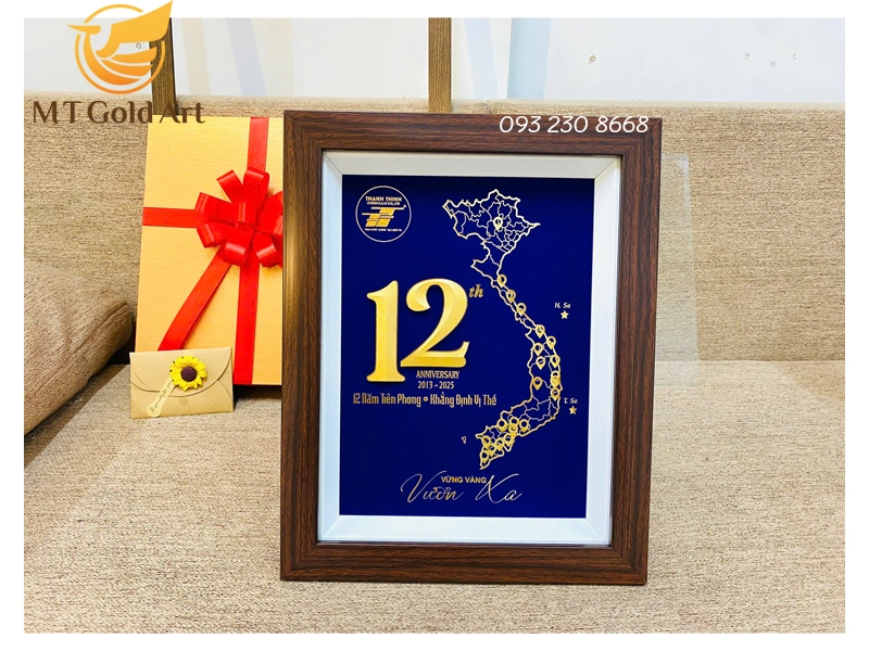 tranh ky niem 12 nam cong ty thanh thinh