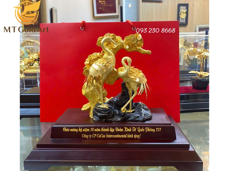 tuogn tung hac ma vang ky niem 10 năm doan kinh te quoc phong